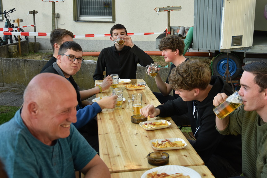 Maibaumfest 46