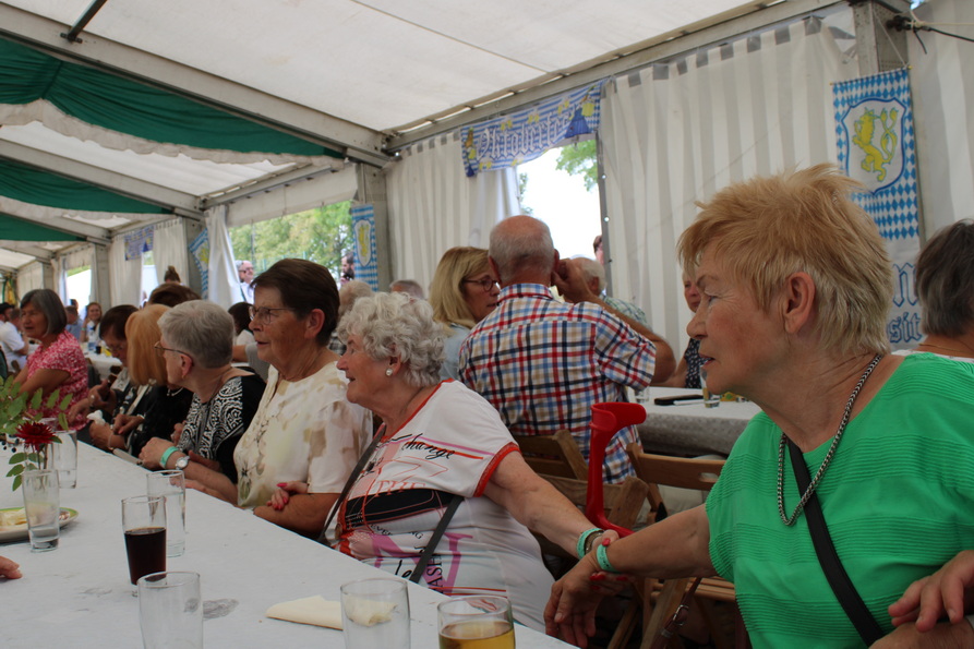 2024 09 06 150 Jahre Feuerwehr Katerfruhstuck 063.xJPG