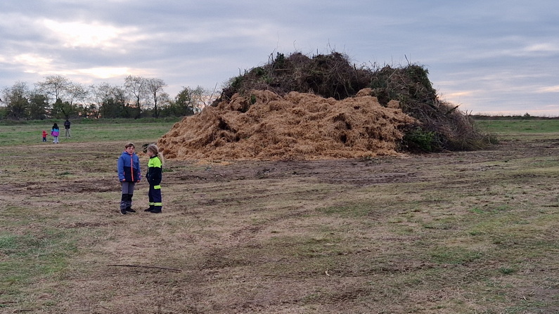 2025 04 19 Osterfeuer 011x