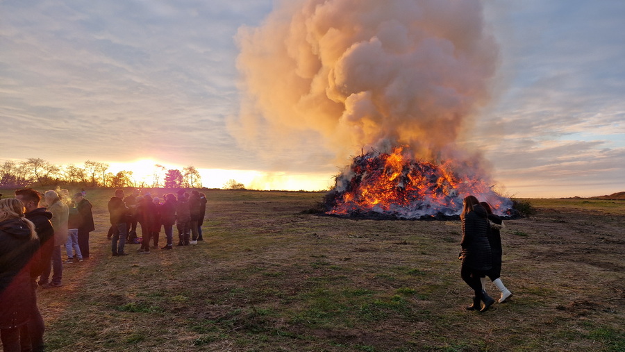 2025 04 19 Osterfeuer 087x