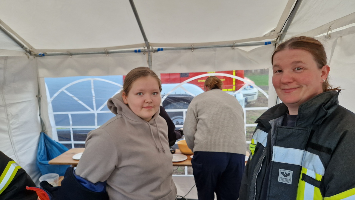 2026 04 04 Osterfeuer Bahrdorf Amiberg 063x