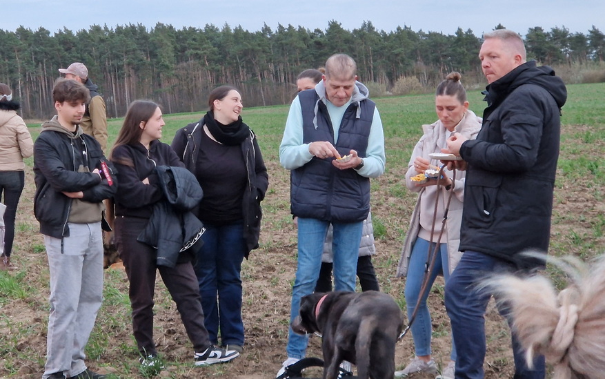 2026 04 04 Osterfeuer Bahrdorf Amiberg 093x