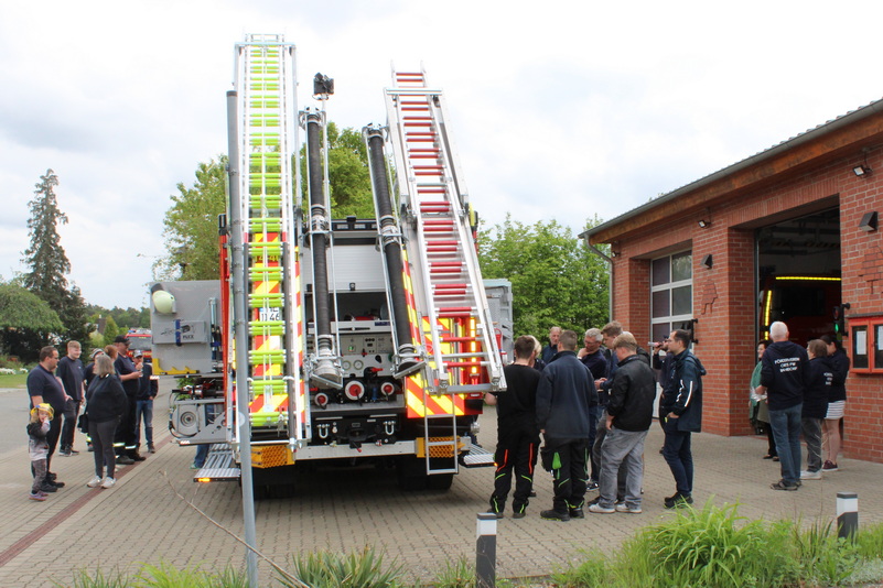 2026 05 08 Neues Feuerwehrfahrzeug 126.xJPG