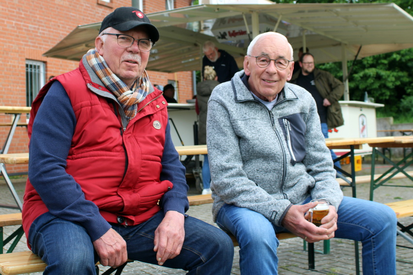 2026 05 08 Neues Feuerwehrfahrzeug 143x
