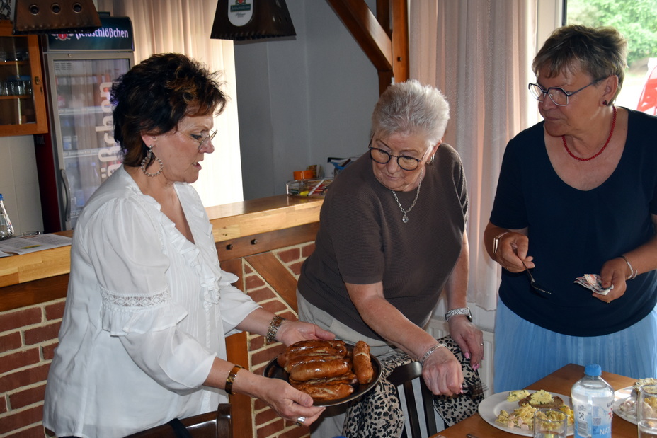 2026 06 04 SeniorennachmittagJPG 6x