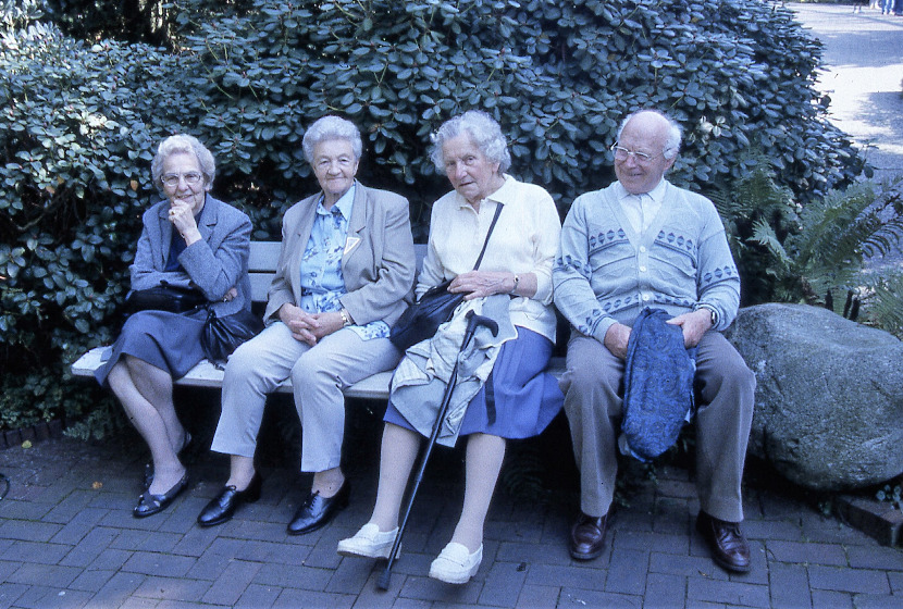 2000 xx xx  Senioren Walsrode Vogelpark024 2