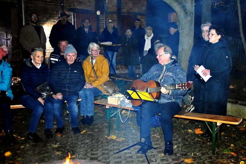 2024 11 01 Kirche  Feuerabend  31