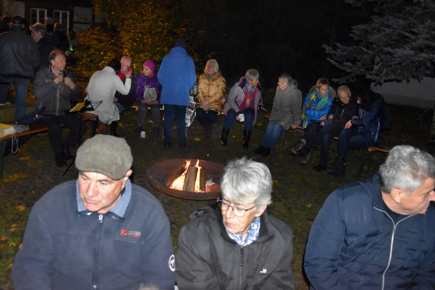 2024 11 01 Kirche  Feuerabend  341