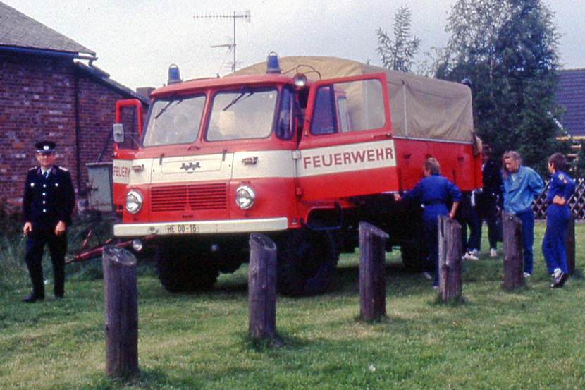 1990 xx xx Fr Feuerwehr Rickensdorf JF Wettkmpfe in Rickensdorf011