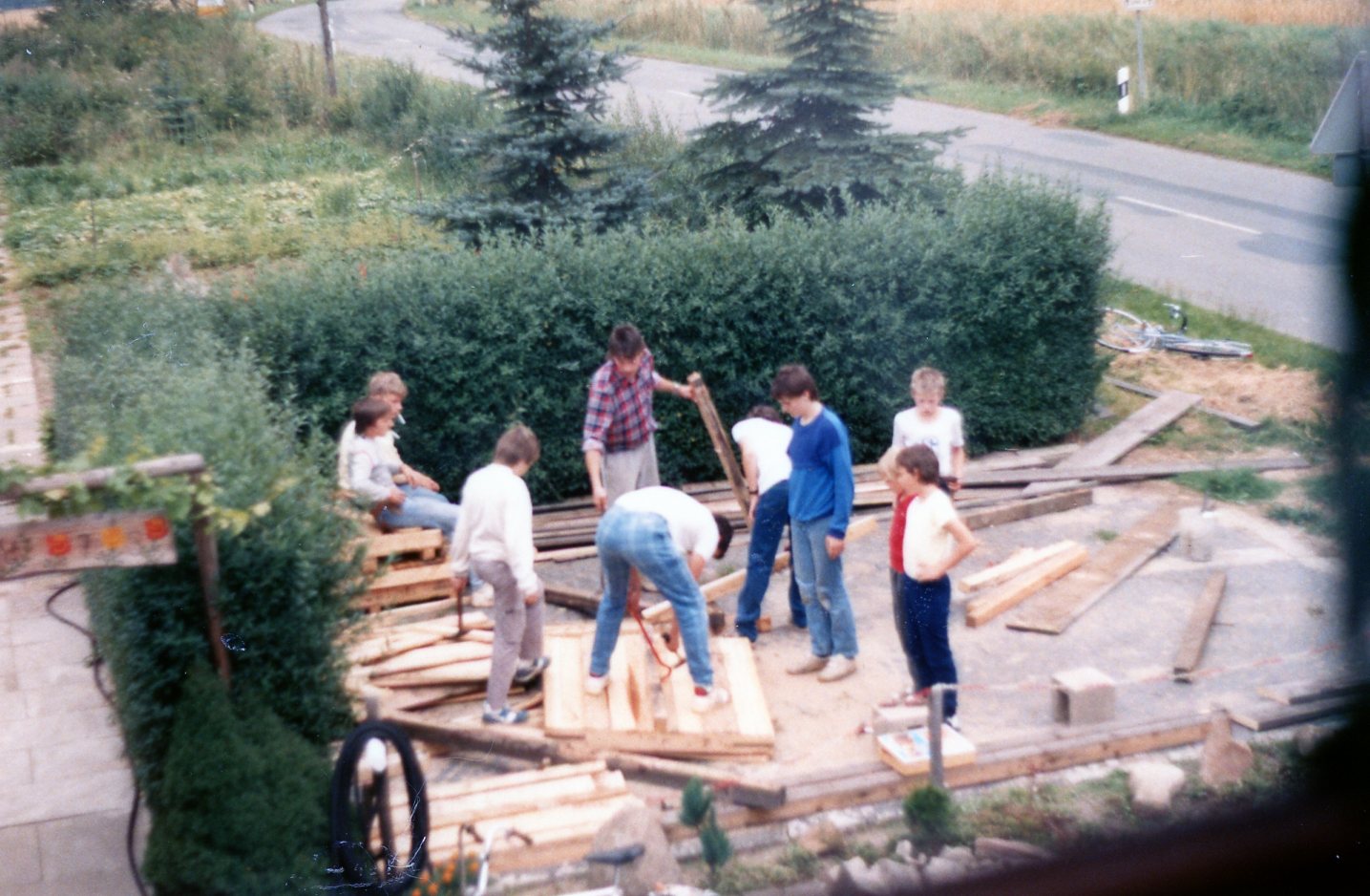 1987 Arbeitseinsatz Basteln002