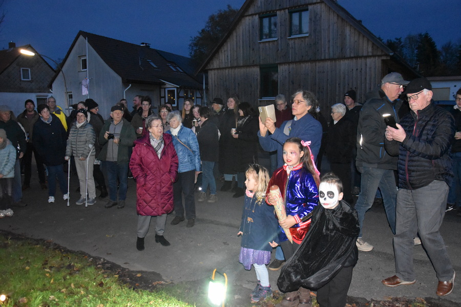 2025 10.31 800 Jahre Ricjkensdorf SteineineinweihungDSC 4258 4.xJPG